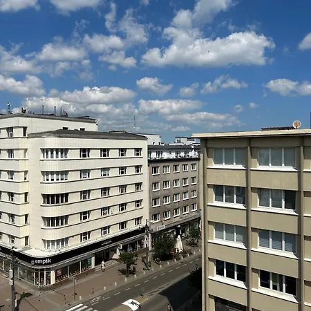 アパート Sunhaus