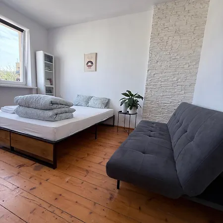 アパート Sunhaus